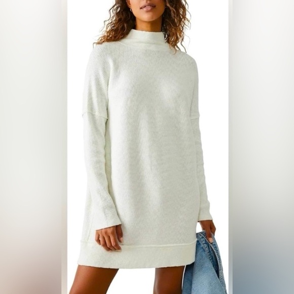 Free People Casey Tunic Sweater im Ivory.  size Small. - Picture 3 of 15
